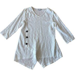 Vintage White Crushed Long Sleeve Lagenlook Flowy Top with Asymmetrical Buttons